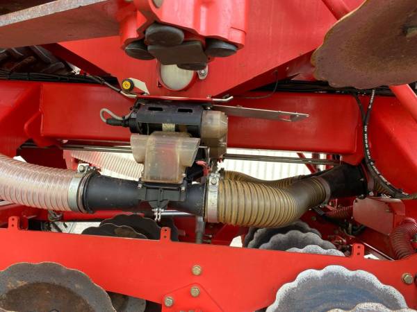 Сівалка пневматична Kverneland U Drill 6000 (2013)
