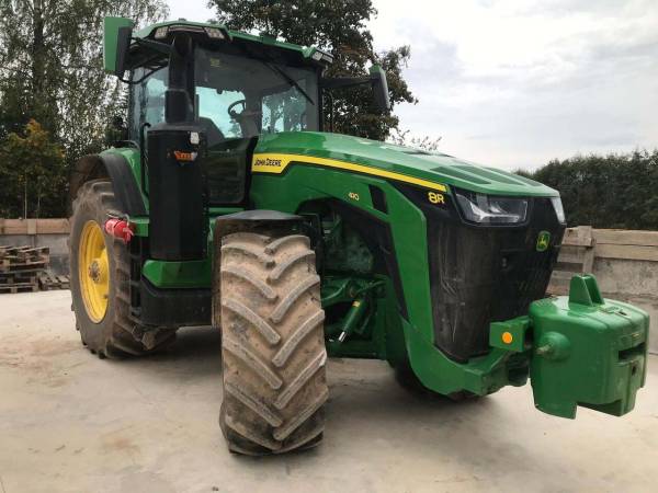 Трактор John Deere 8R410 (2022)