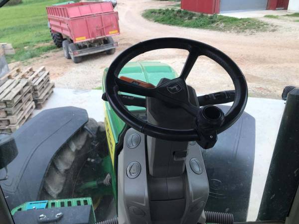 Трактор John Deere 8R410 (2022)