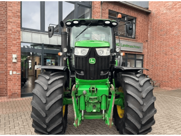 Трактор John Deere 6210R (2012)