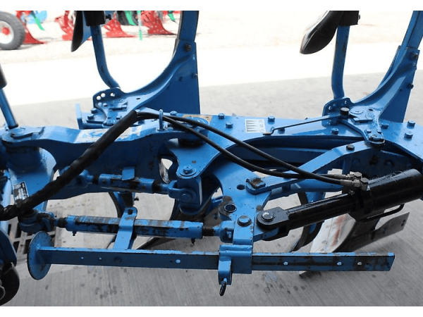 Плуг оборотний Lemken Opal 7