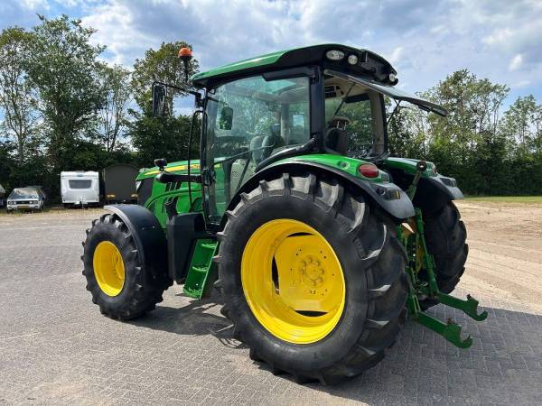 Трактор John Deere 6115R (2013)