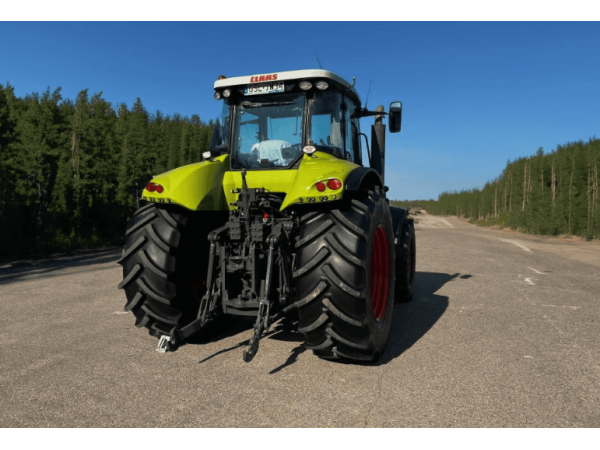 Трактор Claas Axion 830 (2008)
