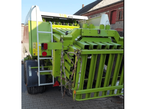 Прес-підбирач Claas Quadrant 2200