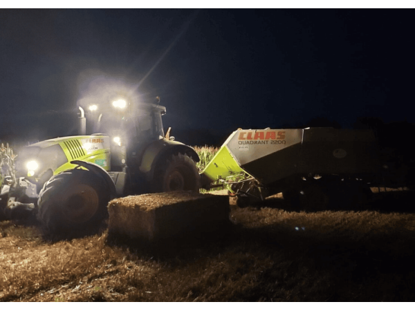 Прес-підбирач Claas Quadrant 2200