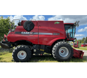 Комбайн Case IH 8230