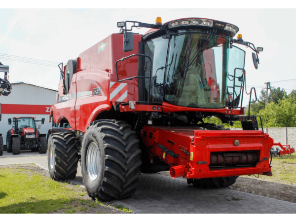 Комбайн Case IH 8230 (2014)