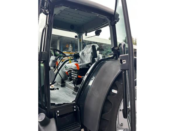 Трактор Deutz-Fahr Agrofarm 115G (2022)
