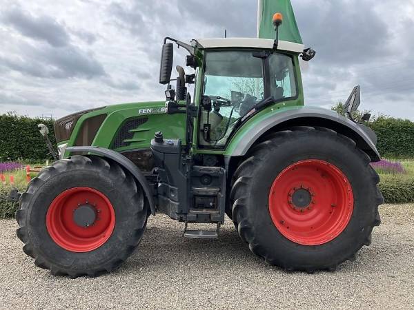  Траткор Fendt 828 VARIO S4 (2016)