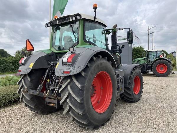  Траткор Fendt 828 VARIO S4 (2016)