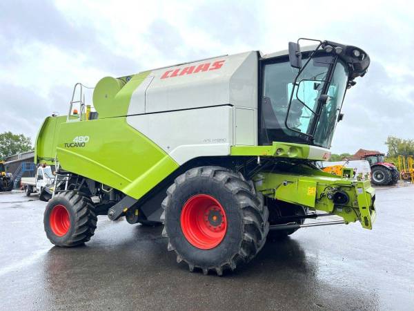 Комбайн Claas Tucano 480 (2011)