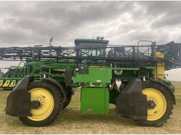 Самохідний обприскувач John Deere 4730 (2010)