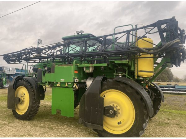 Самохідний обприскувач John Deere 4730 (2010)