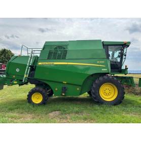 Комбайн John Deere W330 (2015)