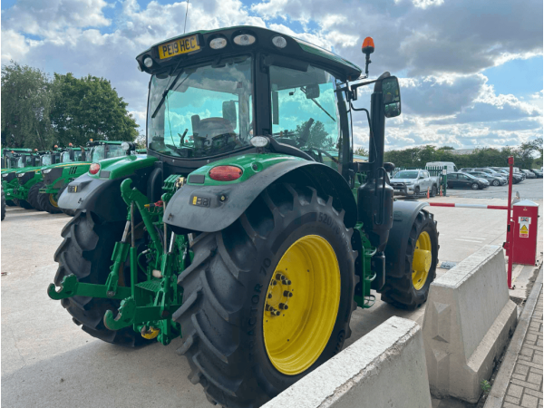 Трактор John Deere 6135R (2019)