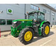 Трактор John Deere 6135R