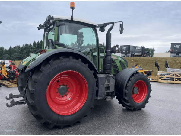 Трактор Fendt 724 Vario (2016)