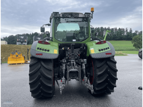 Трактор Fendt 724 Vario (2016)