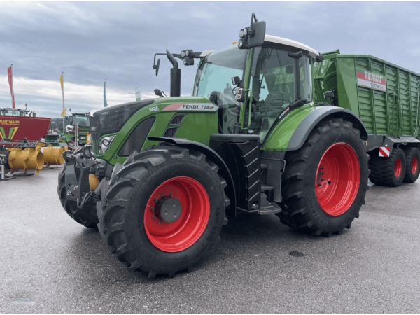 Трактор Fendt 724 Vario (2016)
