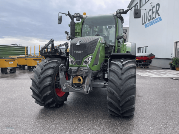 Трактор Fendt 724 Vario (2016)