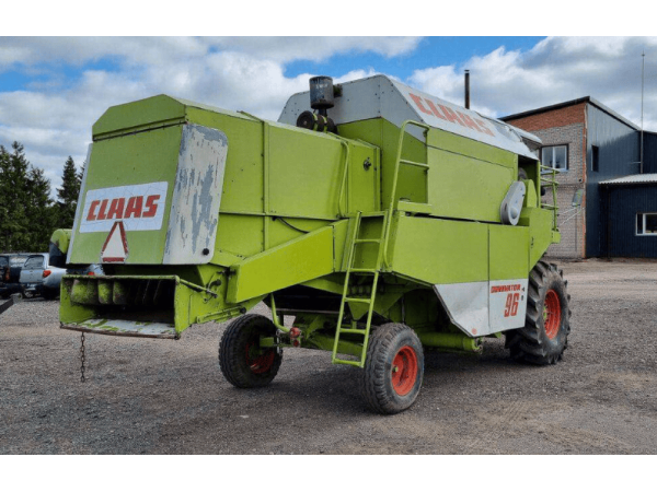 Комбайн Claas Dominator 96 (1987)