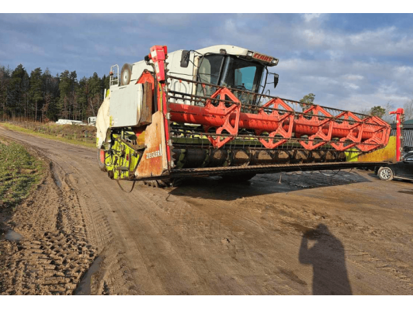 Комбайн Claas Lexion 460 (1997)