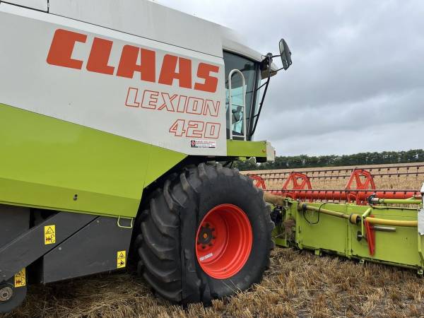 Комбайн Claas Lexion 420 (2001)