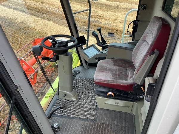 Комбайн Claas Lexion 420 (2001)