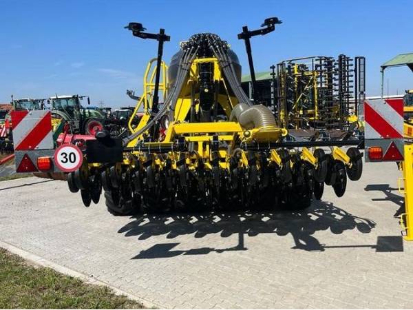 Сівалка зернова Bednar Omega OO 3000L (2023)