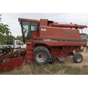 Комбайн Case IH 1640 (1986)