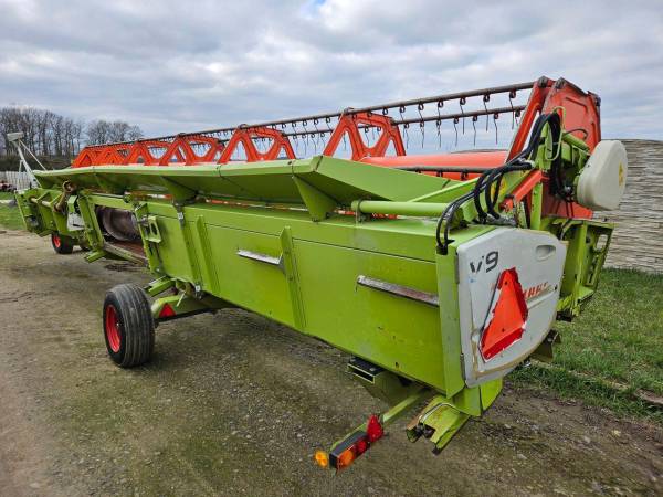 Комбайн Claas LEXION 600 TT (2010)