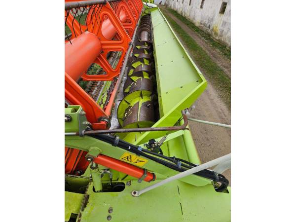 Комбайн Claas LEXION 600 TT (2010)