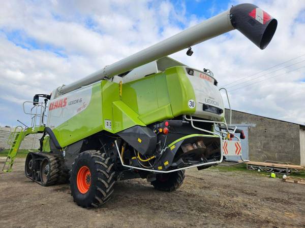 Комбайн Claas LEXION 600 TT (2010)