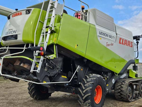 Комбайн Claas LEXION 600 TT (2010)