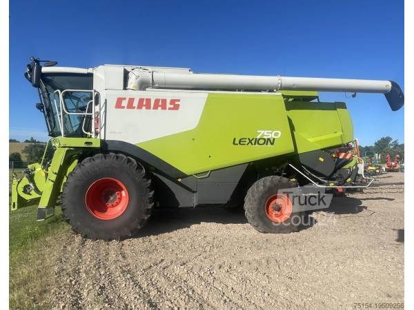Комбайн Claas Lexion 750 (2011)