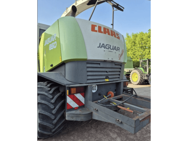 Кормоуборочный комбайн Claas Jaguar 850 (2005)