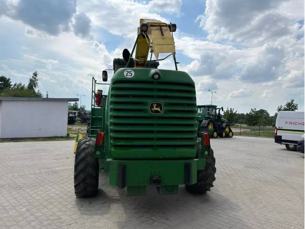 Кормозбиральний комбайн John Deere 7300 (2005)