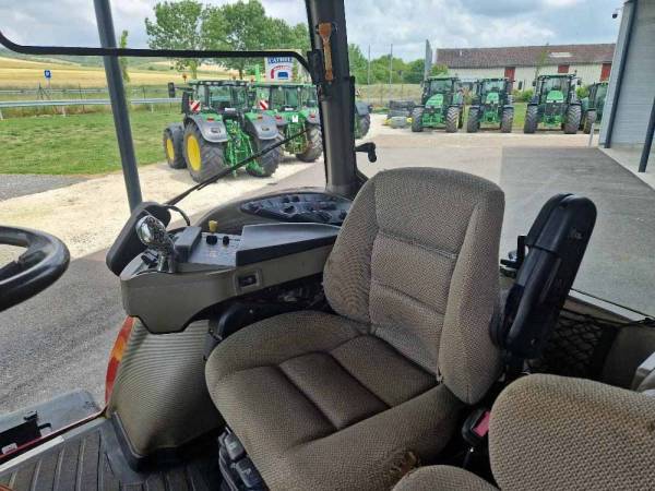 Трактор Case IH Magnum 235 (2012)