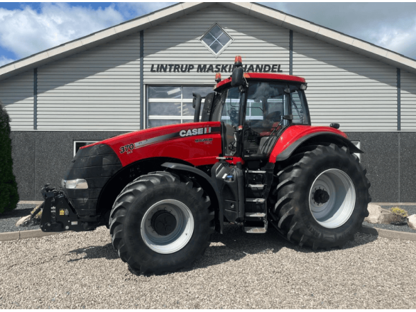Трактор Case IH Magnum 370 (2016)