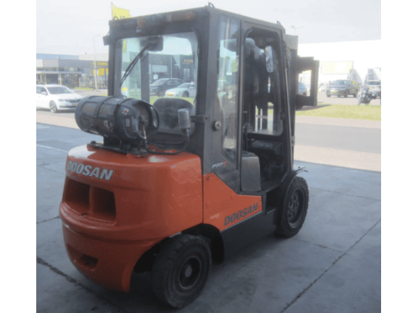 Навантажувач Doosan G35C (2015)