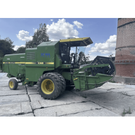 Комбайн John deere 1055