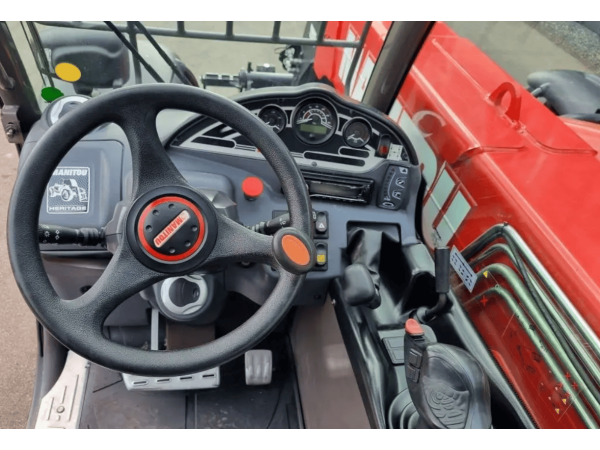 Навантажувач Manitou MT 732 (2016)