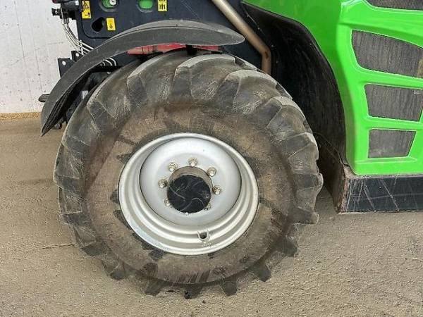 Навантажувач Deutz-Fahr Agrovector 40.8 (2015)