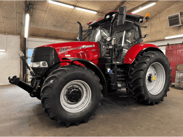 Трактор Case IH Puma 240 (2020)
