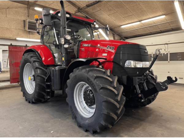 Трактор Case IH Puma 240 (2020)
