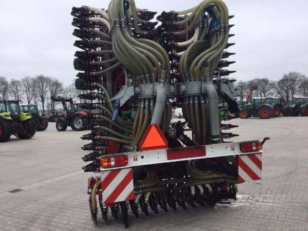 Пневматическая щелевая сеялка Vredo ZB 3-12068 (2013)