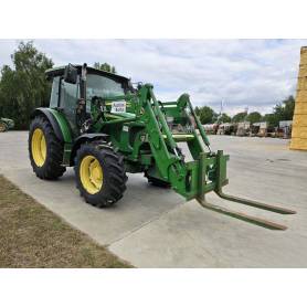 Трактор John Deere 5100 R (2011)
