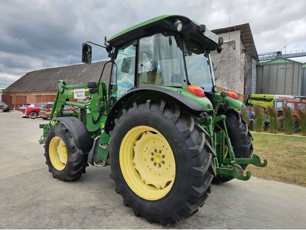 Трактор John Deere 5100 R (2011)