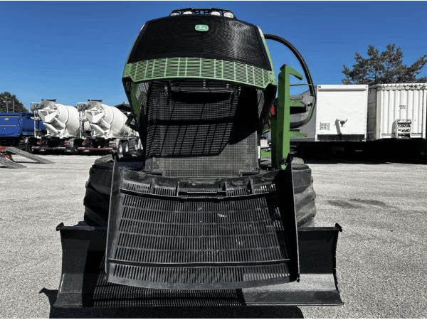 Лесозаготовительная техника John Deere 1210E (2010)