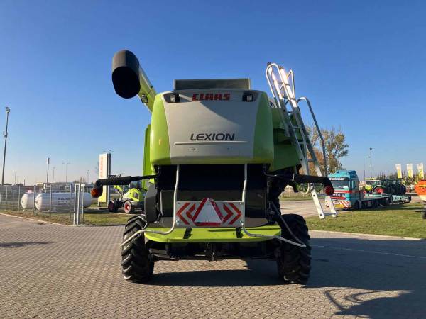 Комбайн Claas Lexion 600 (2006)